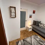 Grosses Aschaffenburg 4 Schlafzimmer Fuer Bis Zu 11 Gaeste Aschaffapartment