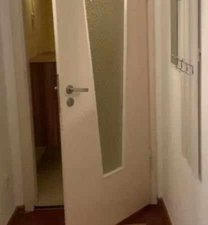Grosses Aschaffenburg 4 Schlafzimmer Fuer Bis Zu 11 Gaeste Aschaffapartment Privat bolig