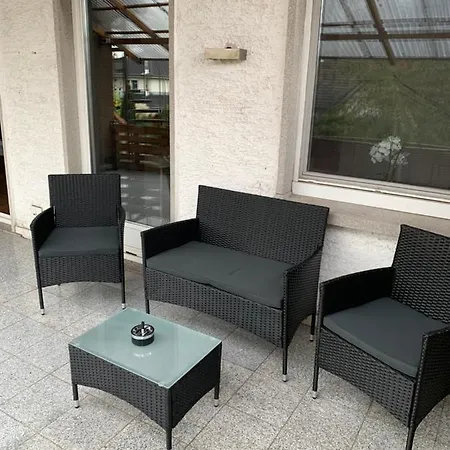 Grosses Aschaffenburg 4 Schlafzimmer Fuer Bis Zu 11 Gaeste Aschaffapartment Privat bolig