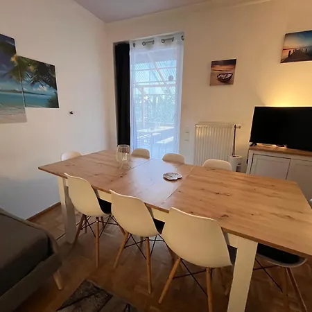 Grosses Aschaffenburg 4 Schlafzimmer Fuer Bis Zu 11 Gaeste Aschaffapartment Privat bolig