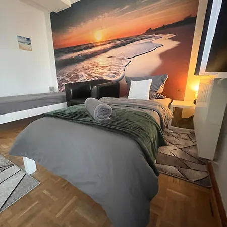 Grosses Aschaffenburg 4 Schlafzimmer Fuer Bis Zu 11 Gaeste Aschaffapartment *