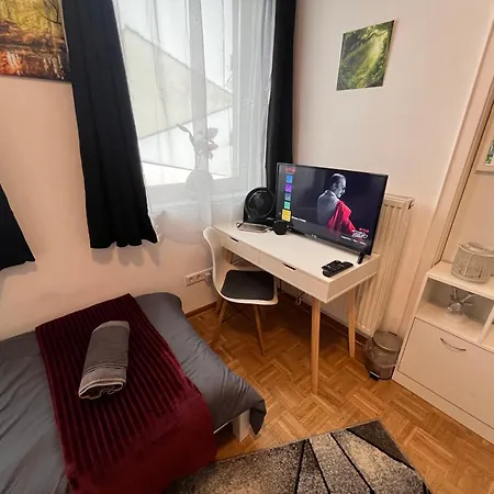 Grosses Aschaffenburg 4 Schlafzimmer Fuer Bis Zu 11 Gaeste Aschaffapartment Privat bolig