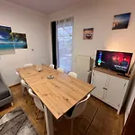 Grosses Aschaffenburg 4 Schlafzimmer Fuer Bis Zu 11 Gaeste Aschaffapartment * Mainaschaff