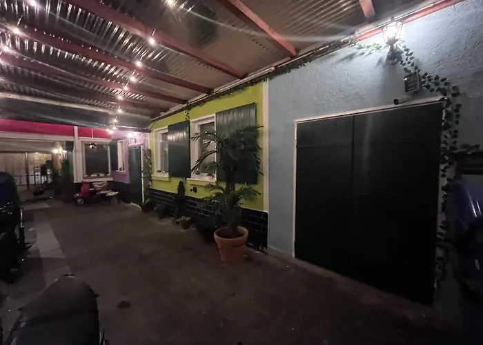 Homestay Grosses Aschaffenburg 4 Schlafzimmer Fuer Bis Zu 11 Gaeste Aschaffapartment *